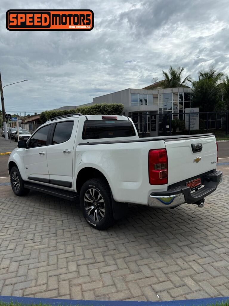 b63d8aa1-943b-4d71-8cd3-a340c772856a